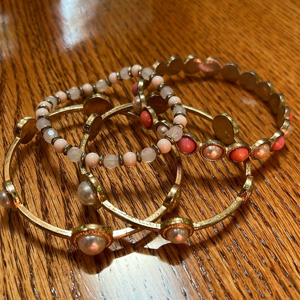 Bangle Bracelet Stack - Coral, Gold, Pearl
